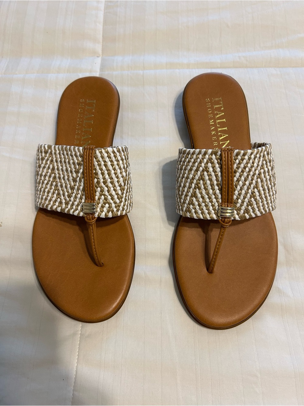 Italian Shoemakers Brown and White Braided Toe-Loop Sandals - Picture 2 of 11